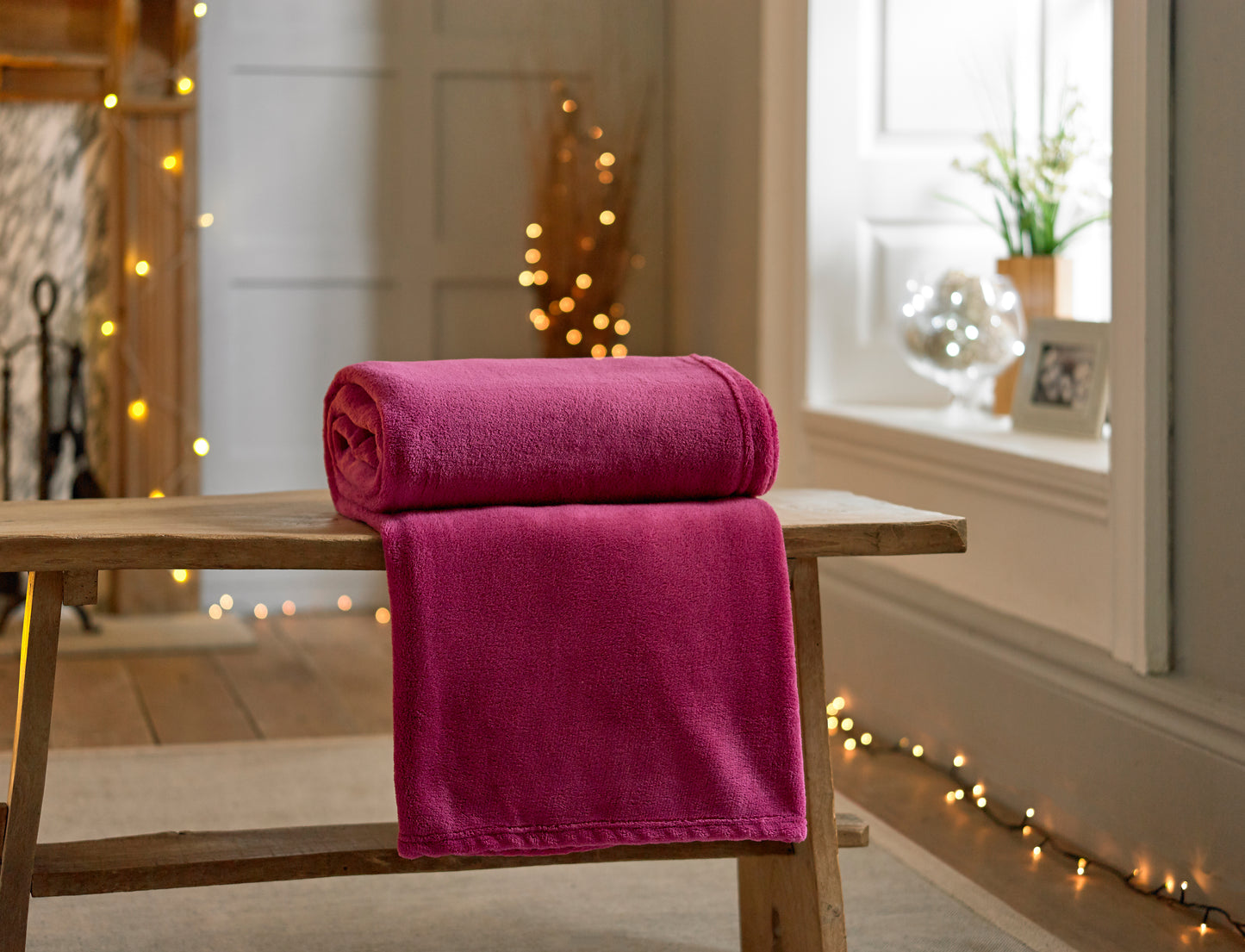 Snuggle Touch Microfibre Throw