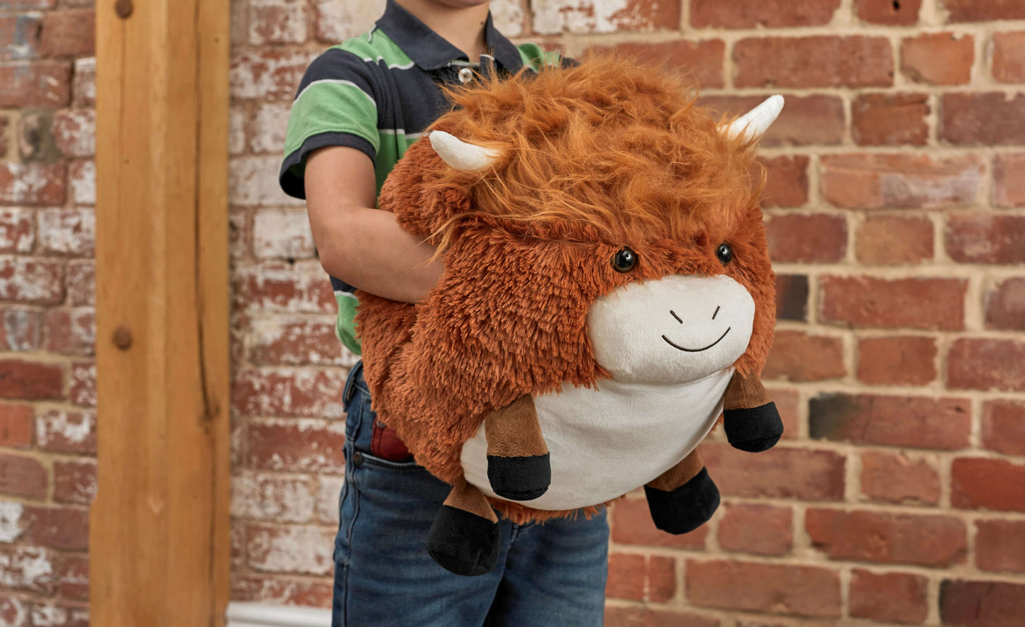 Soft Giant Handwarmer – Highland Cow