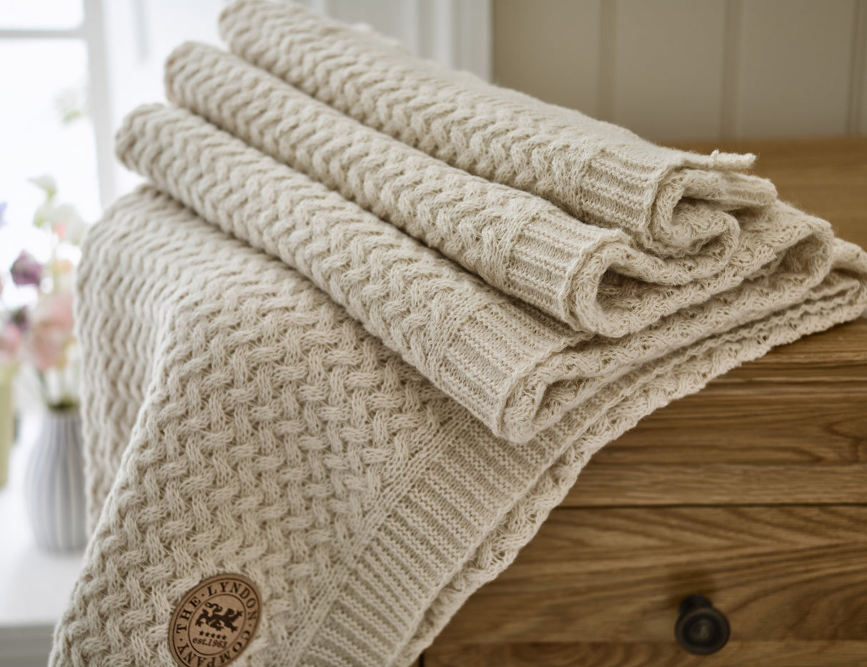 TLC Cadenza Knitted Throw