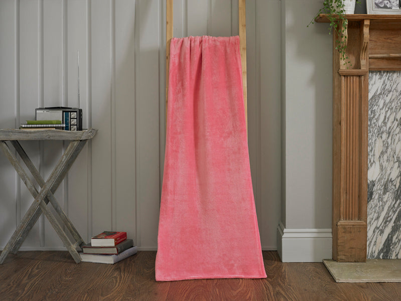 Cozy Comfort Microfibre Throw