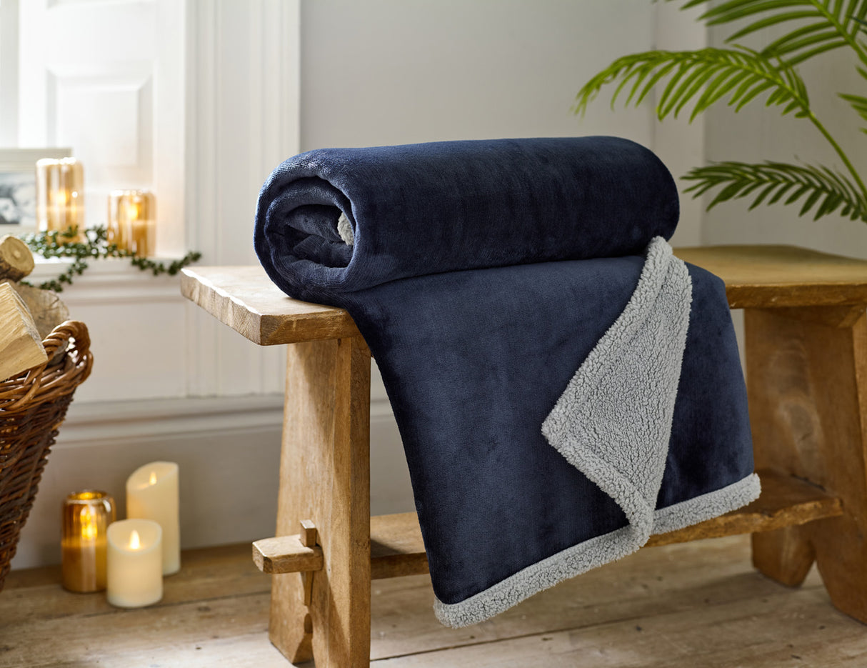 Hazelwood Sherpa Fleece Throw 1300x170cm