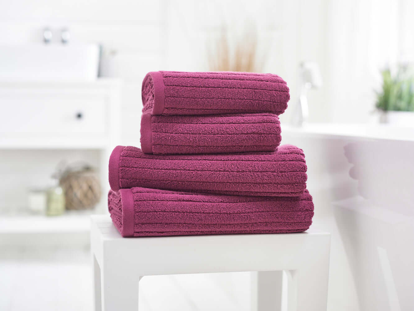 Rialto Ribbed Zero Twist Cotton Towels 480 GSM