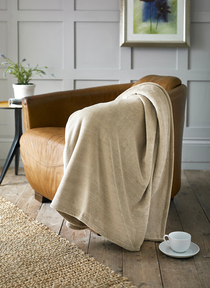 Snuggle Touch Microfibre Throw