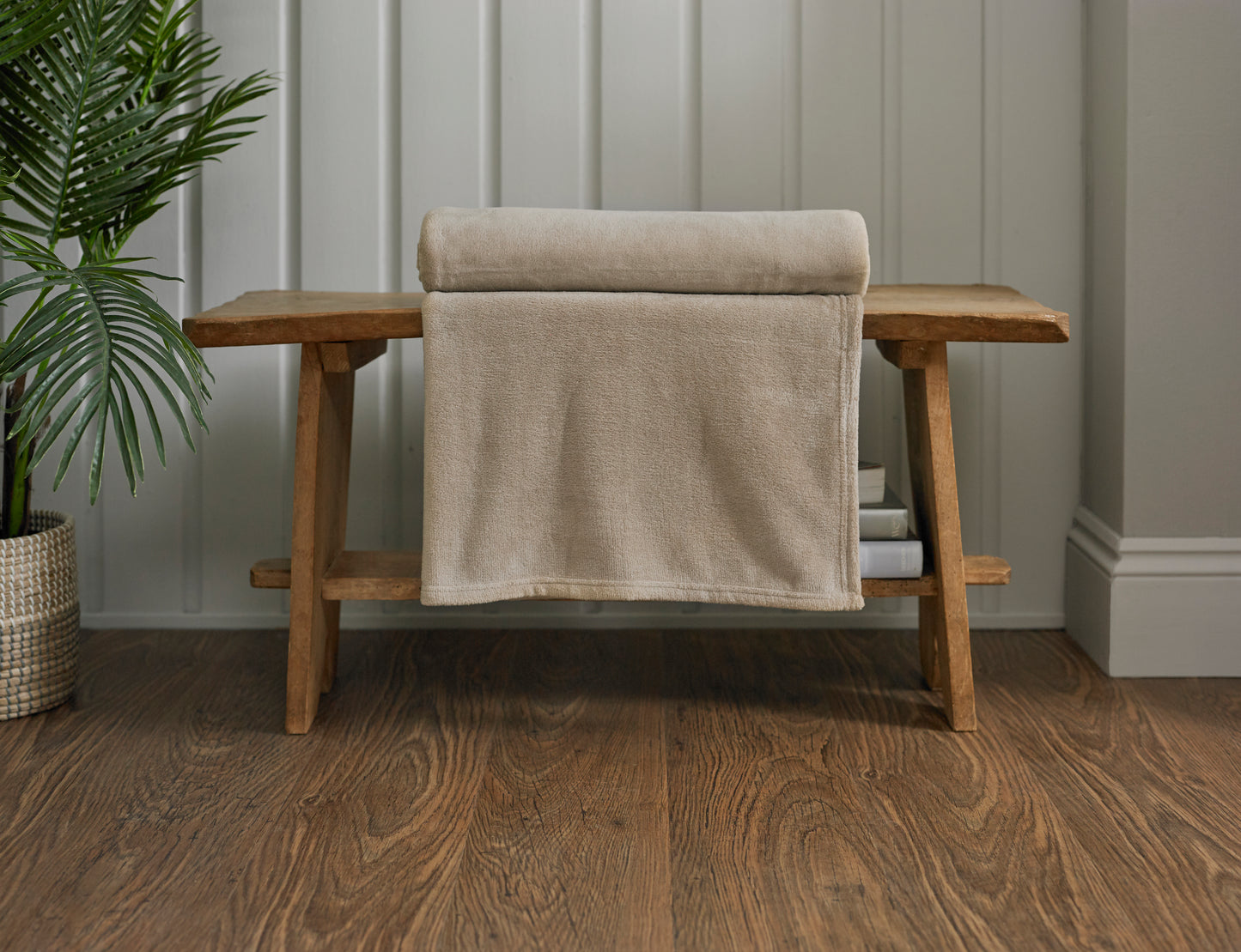 Snuggle Touch Microfibre Throw
