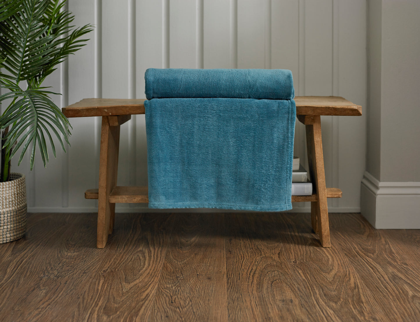 Snuggle Touch Microfibre Throw