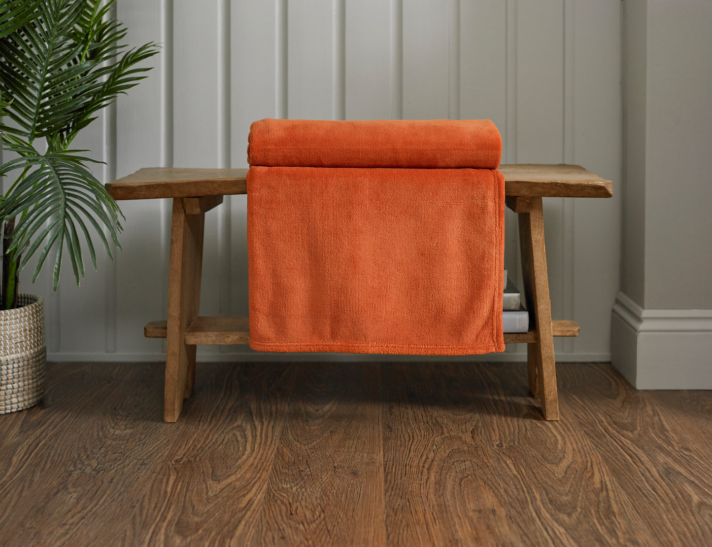 Snuggle Touch Microfibre Throw