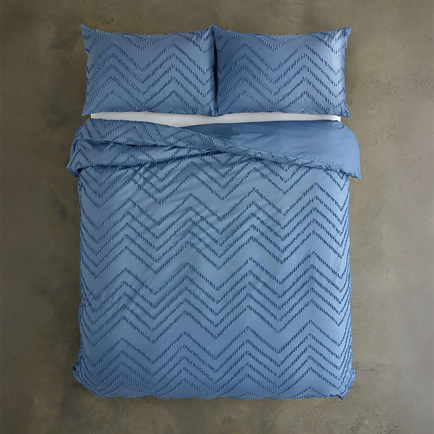Zig Zag Tufted Microfibre Duvet Set