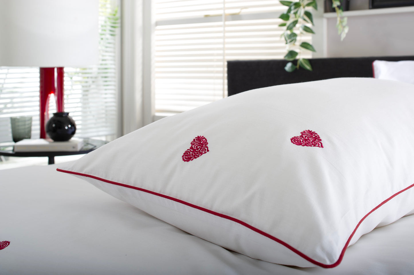 Filigree Hearts Cotton Everyday Care Duvet Set