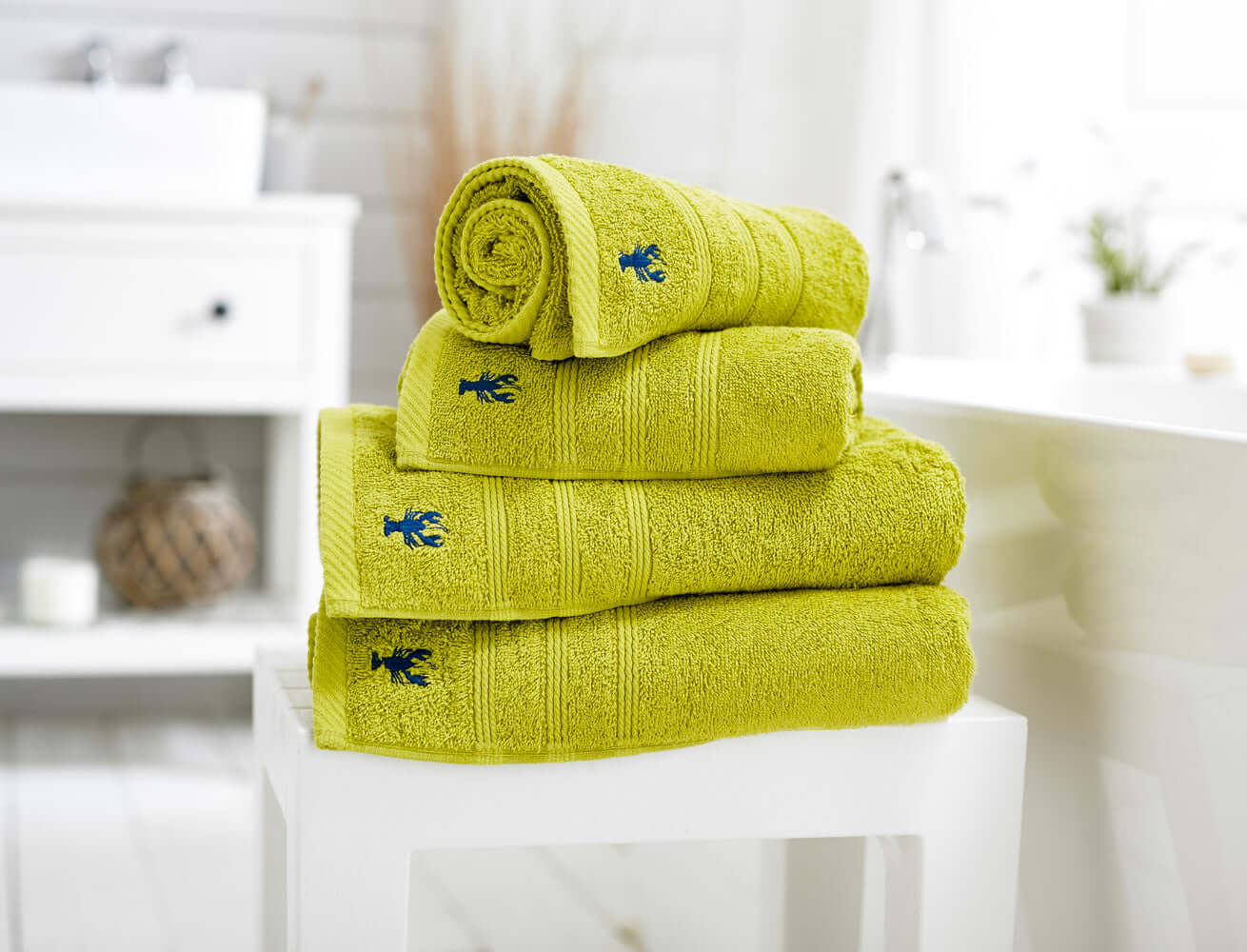 LC Kaleidoscope Combed Cotton Towels 550 GSM