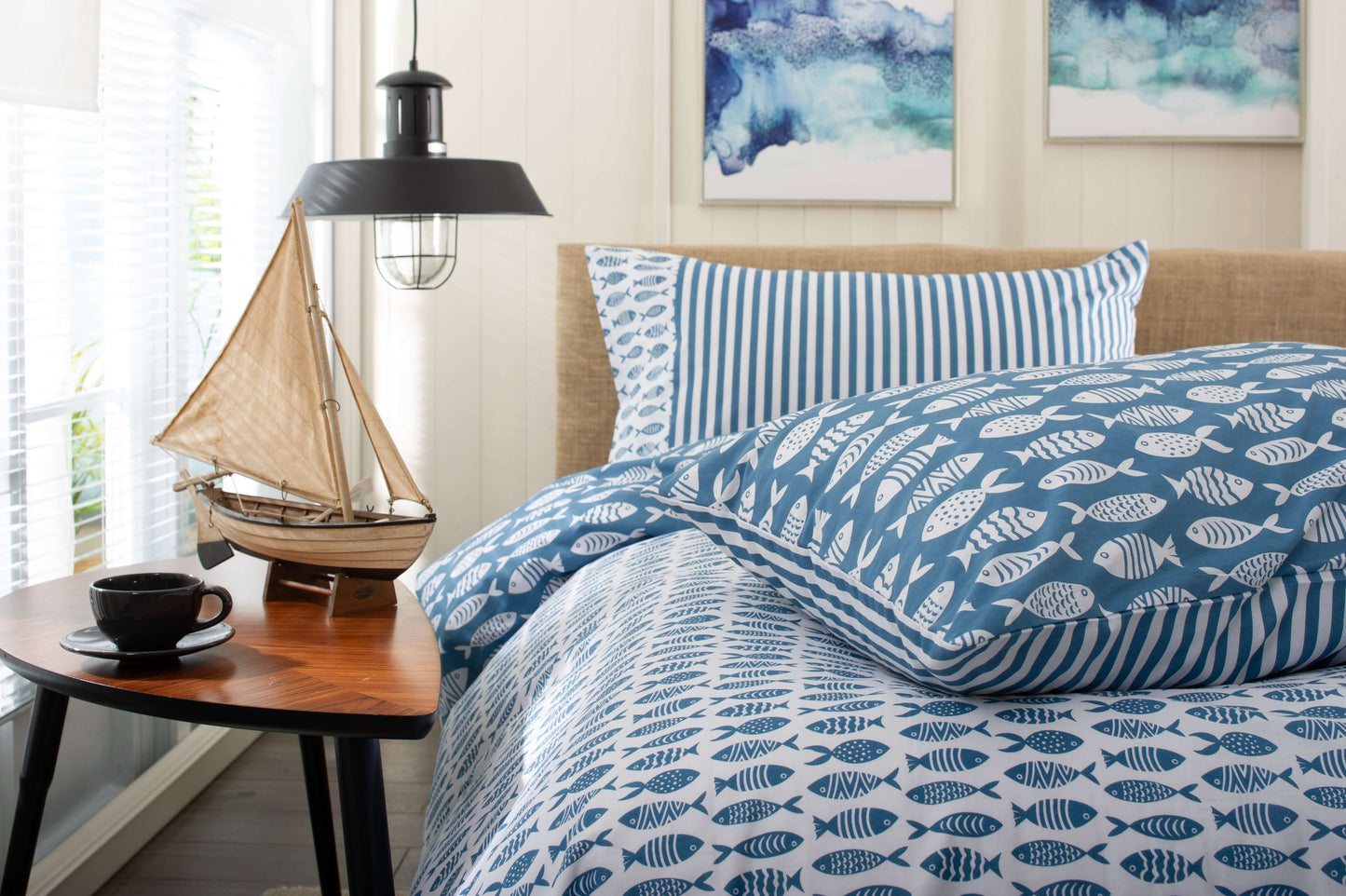 LC Small Fish Reversible Duvet Set with Fabric Bag