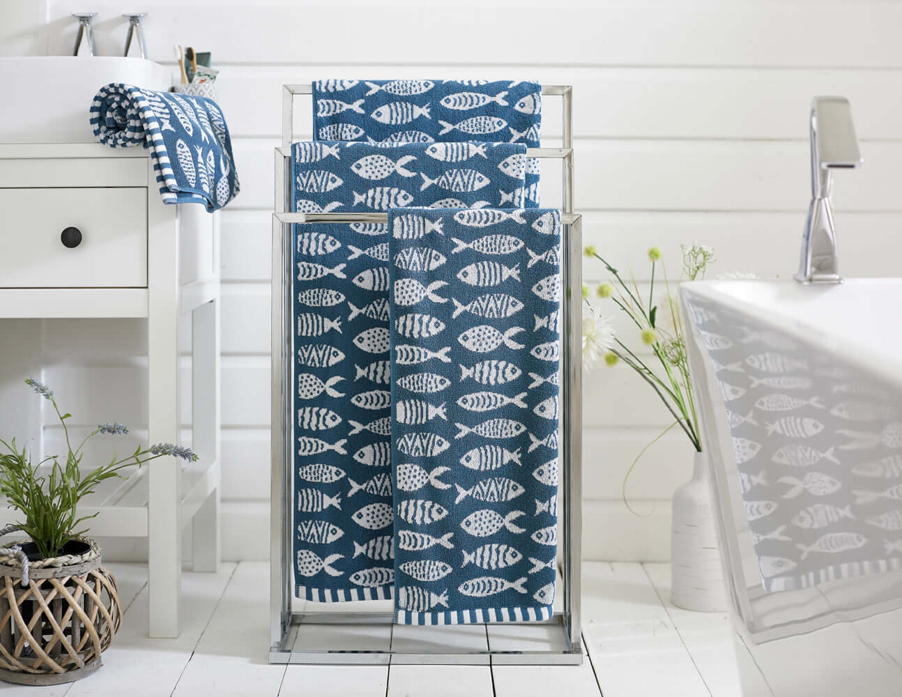 LC Small Fish Towel Collection