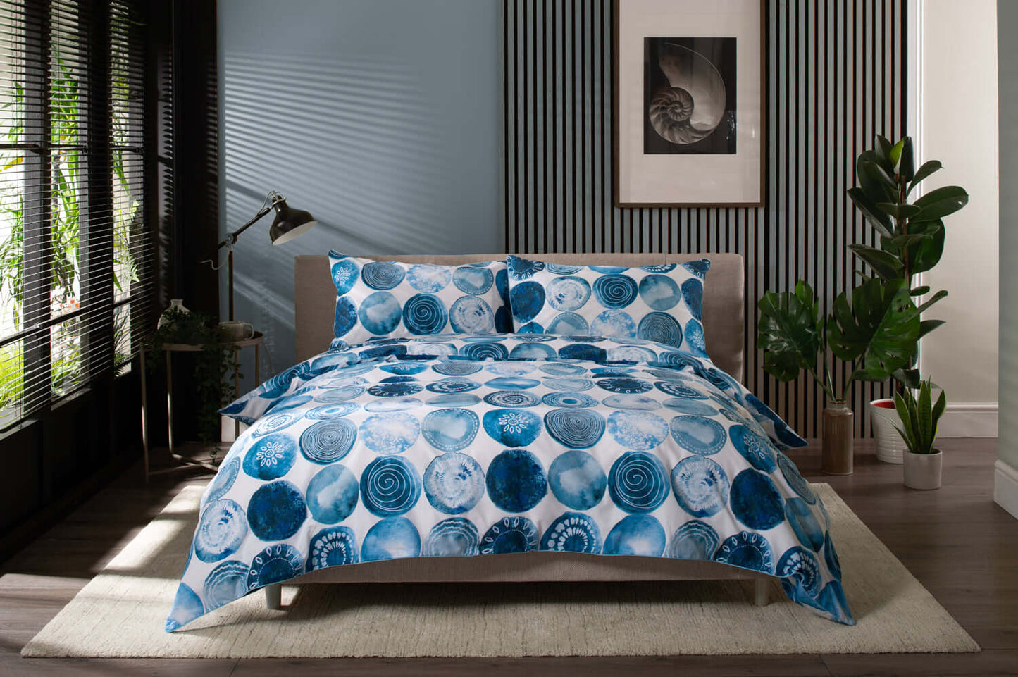 Blue Shells Cotton Duvet Set with Fabric Bag