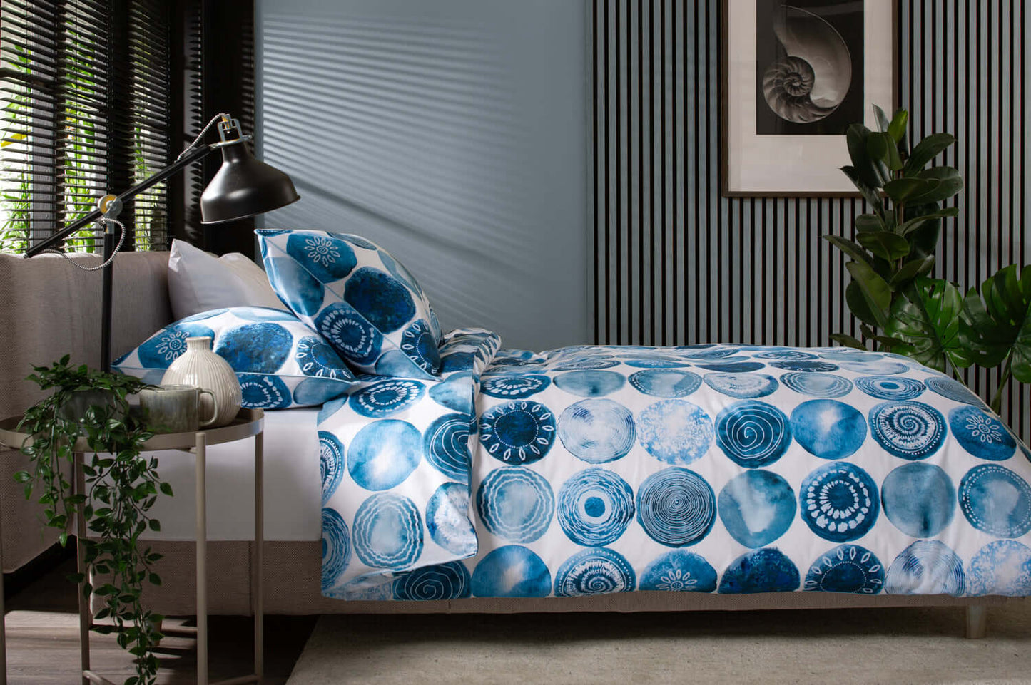 Blue Shells Cotton Duvet Set with Fabric Bag