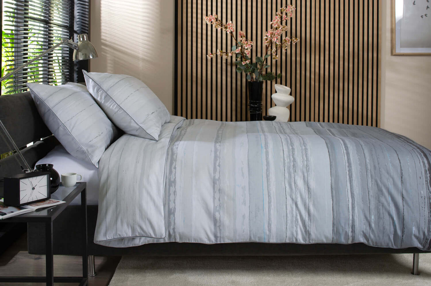 Onyx Percale Stripe Duvet Set
