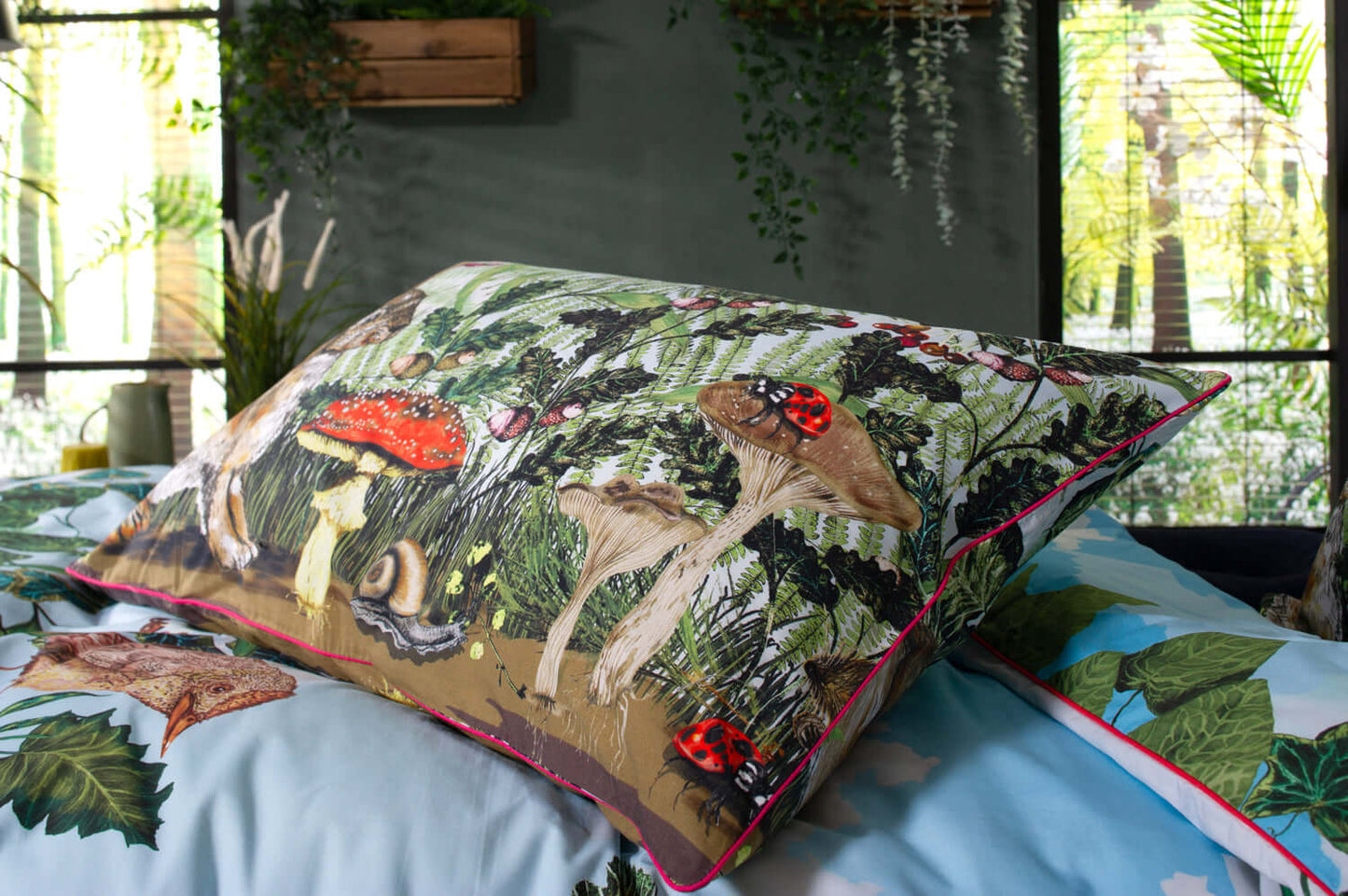 KN Spring in the Thicket Designer Bedding Collection