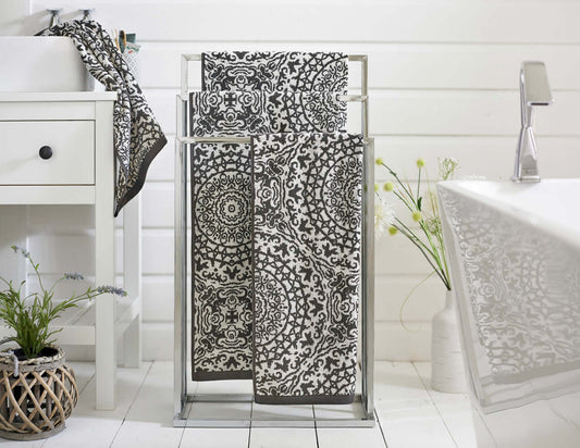 Lacy Connection Cotton Towels