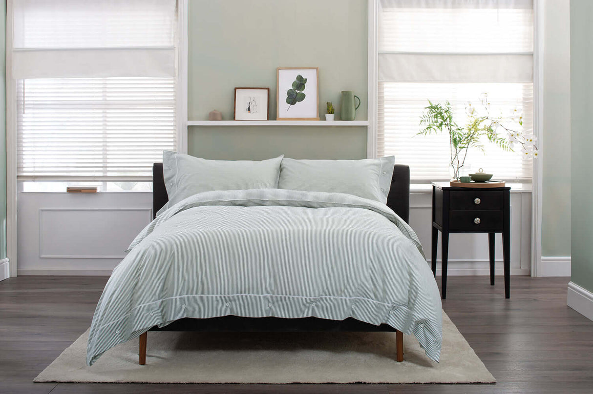 Southport Cotton Duvet Set with Button Cuff Detail