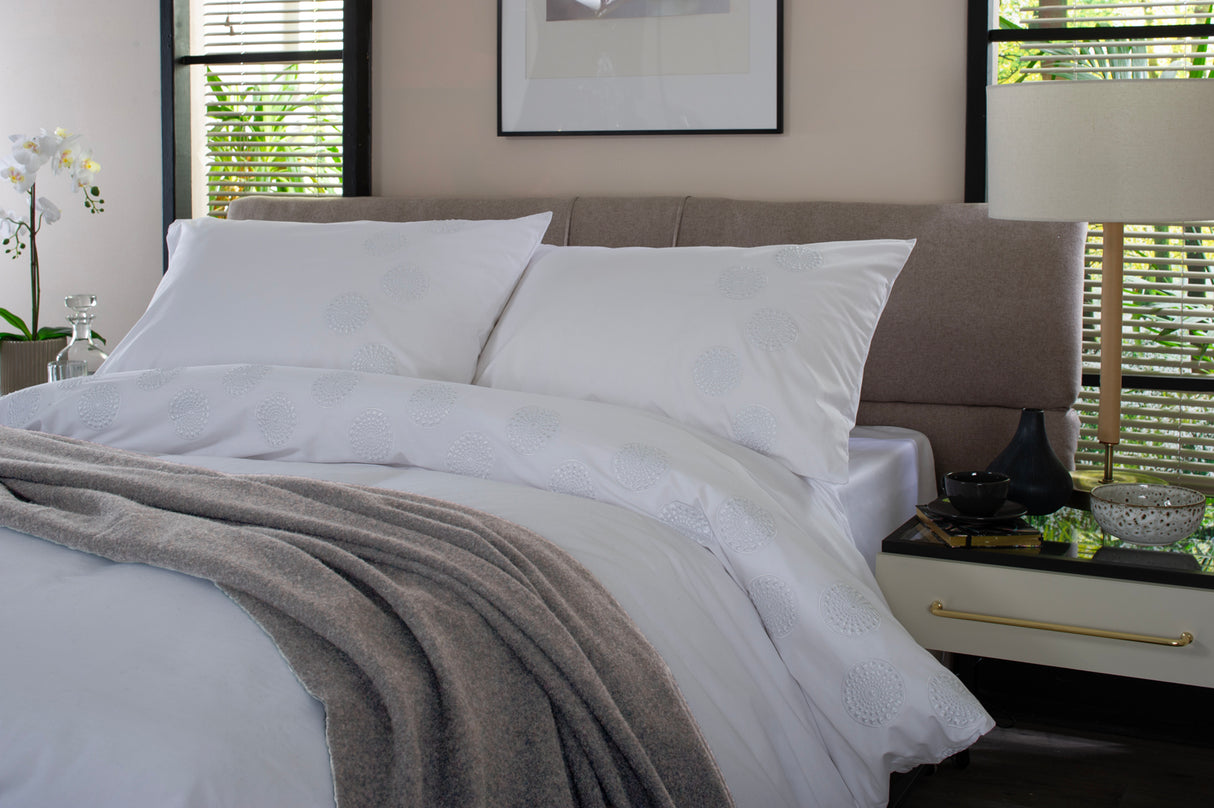Spirals Embroidered 200TC Cotton Duvet Set