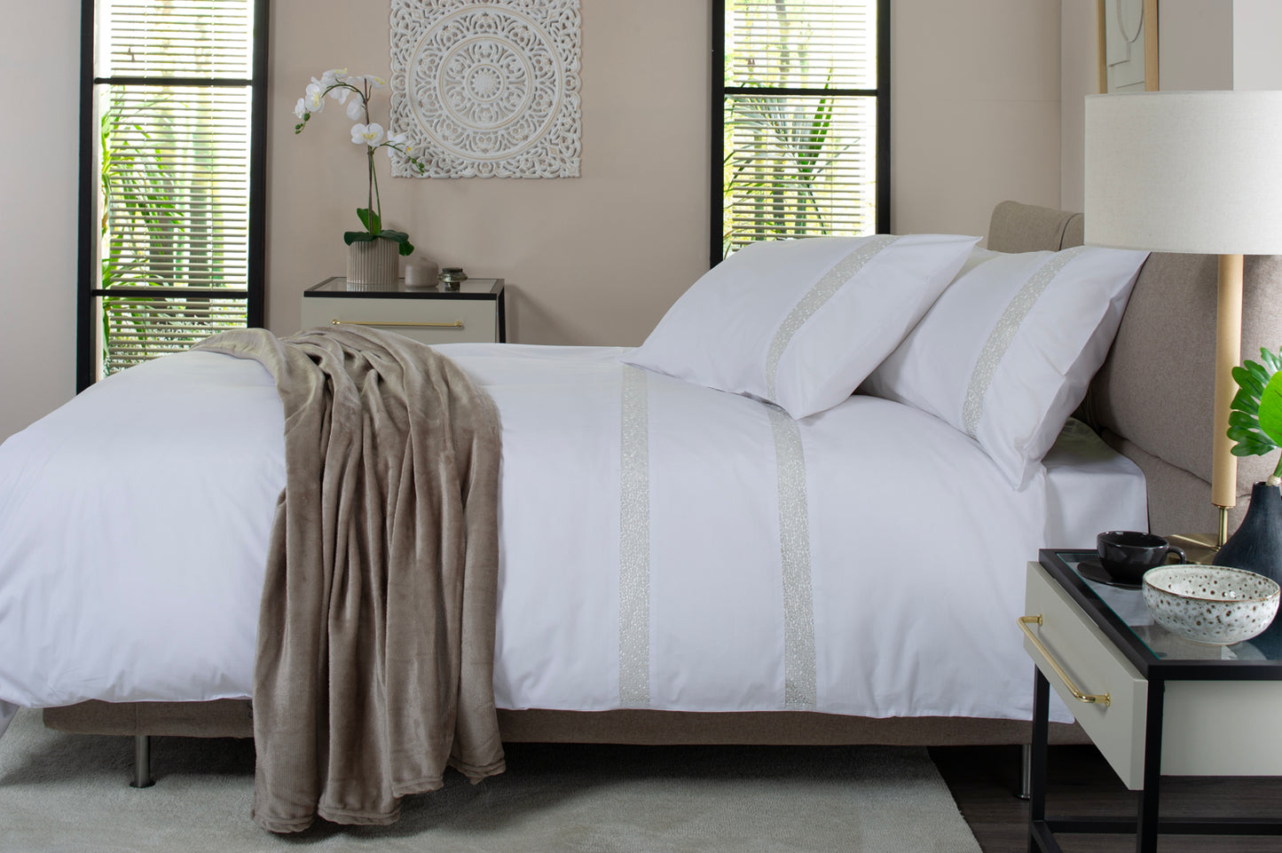 Organdie Swirl Embroidered 200TC Cotton Duvet Set