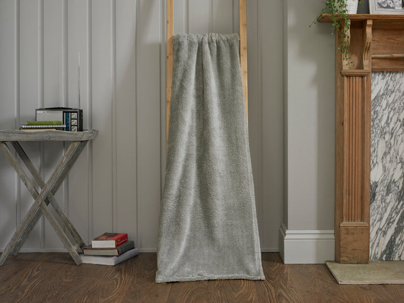 Teddington Furry Fleece Throw