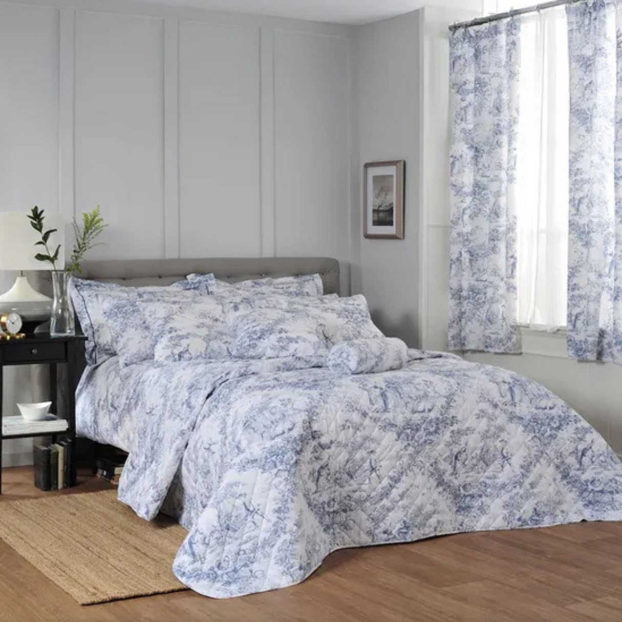 The Toile de Jouy Bedding Collection