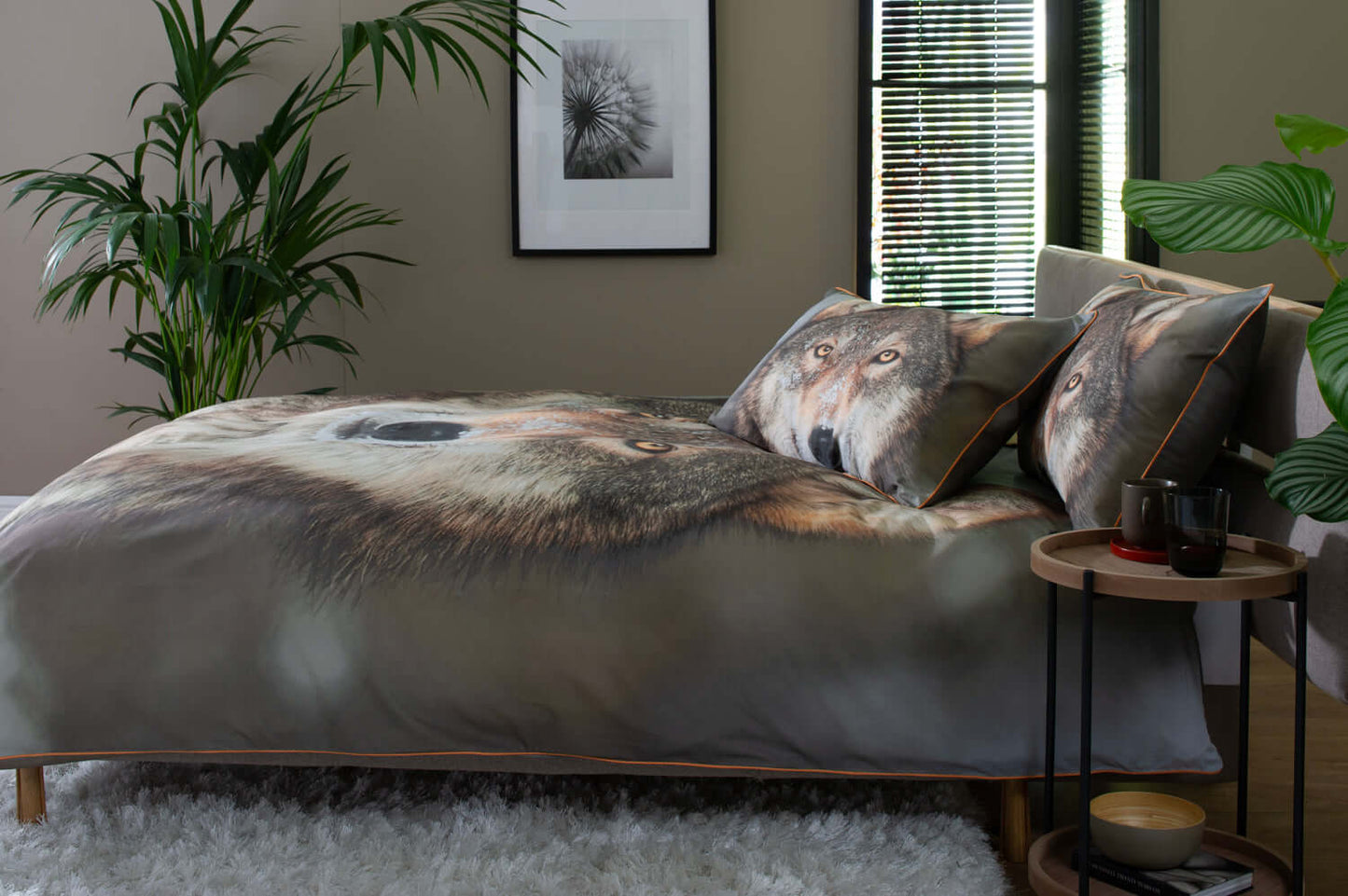 Wolf Cotton Duvet Set with Fabric Bag
