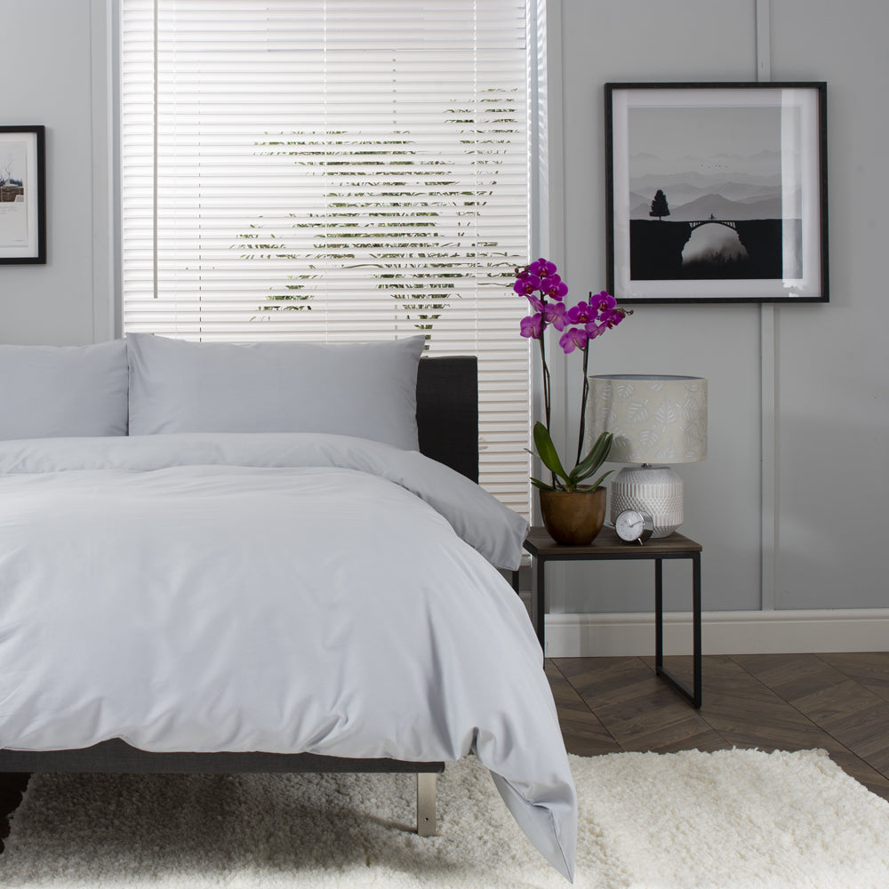 The Lyndon Company 200 Thread Count Cotton Bedlinen range - Deyongs