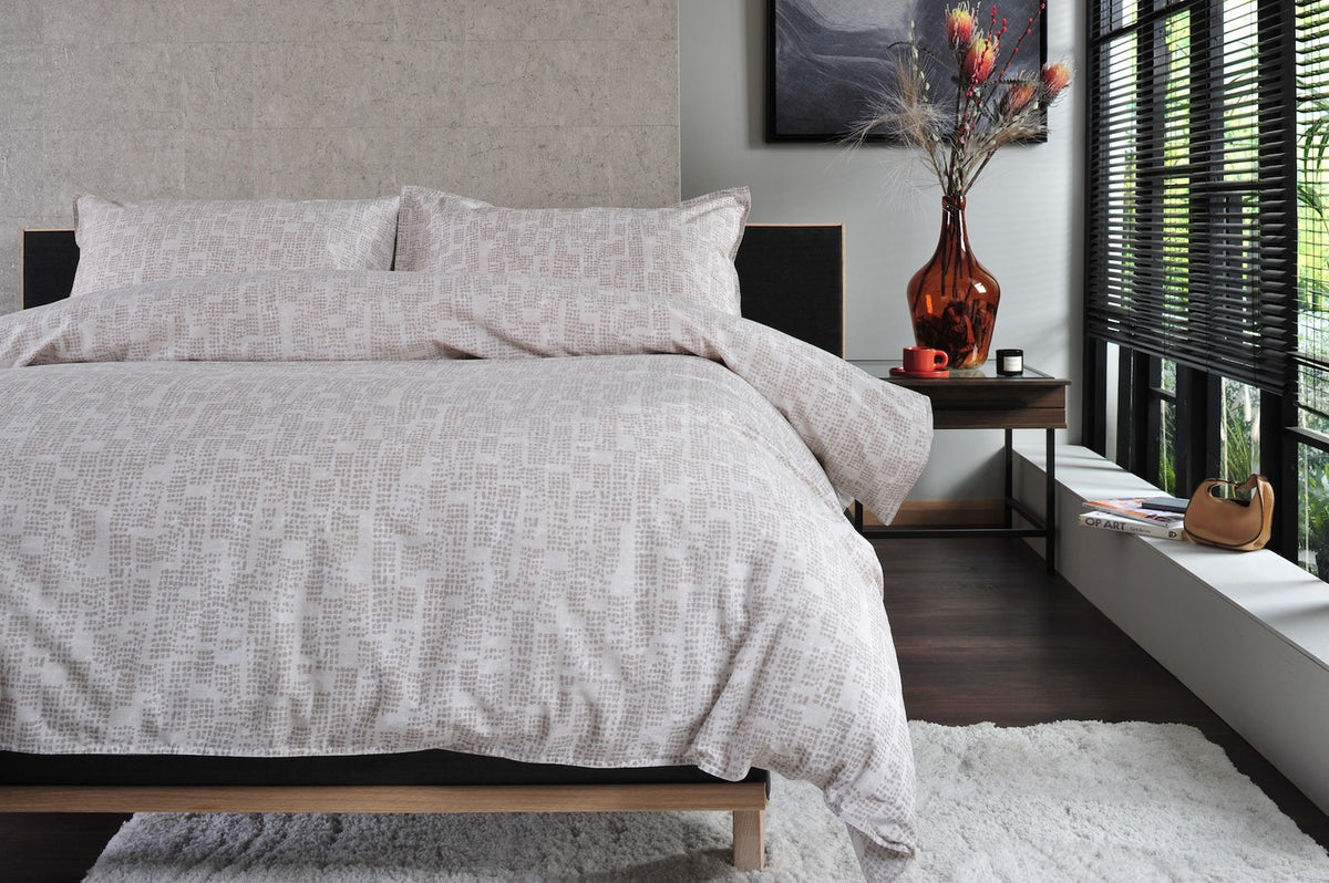 Toca Broken Texture Duvet Set | The Lyndon Company