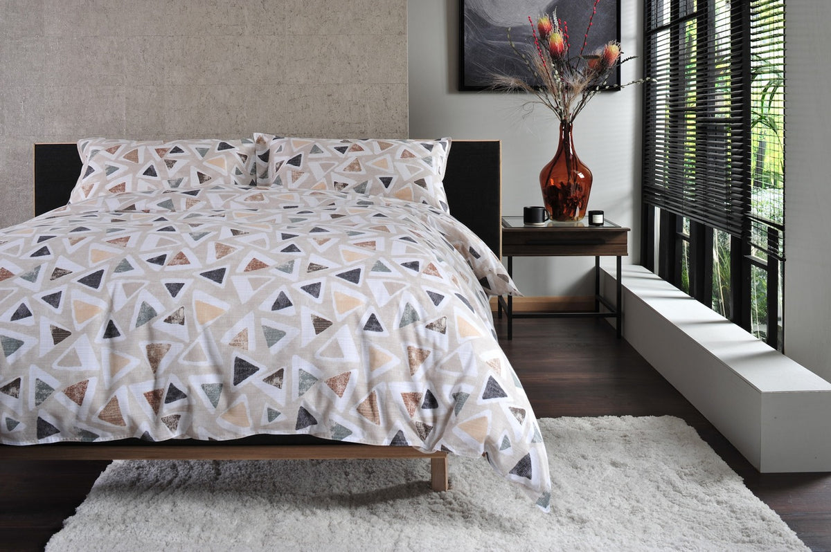 Toca Bermuda Duvet Set | The Lyndon Company
