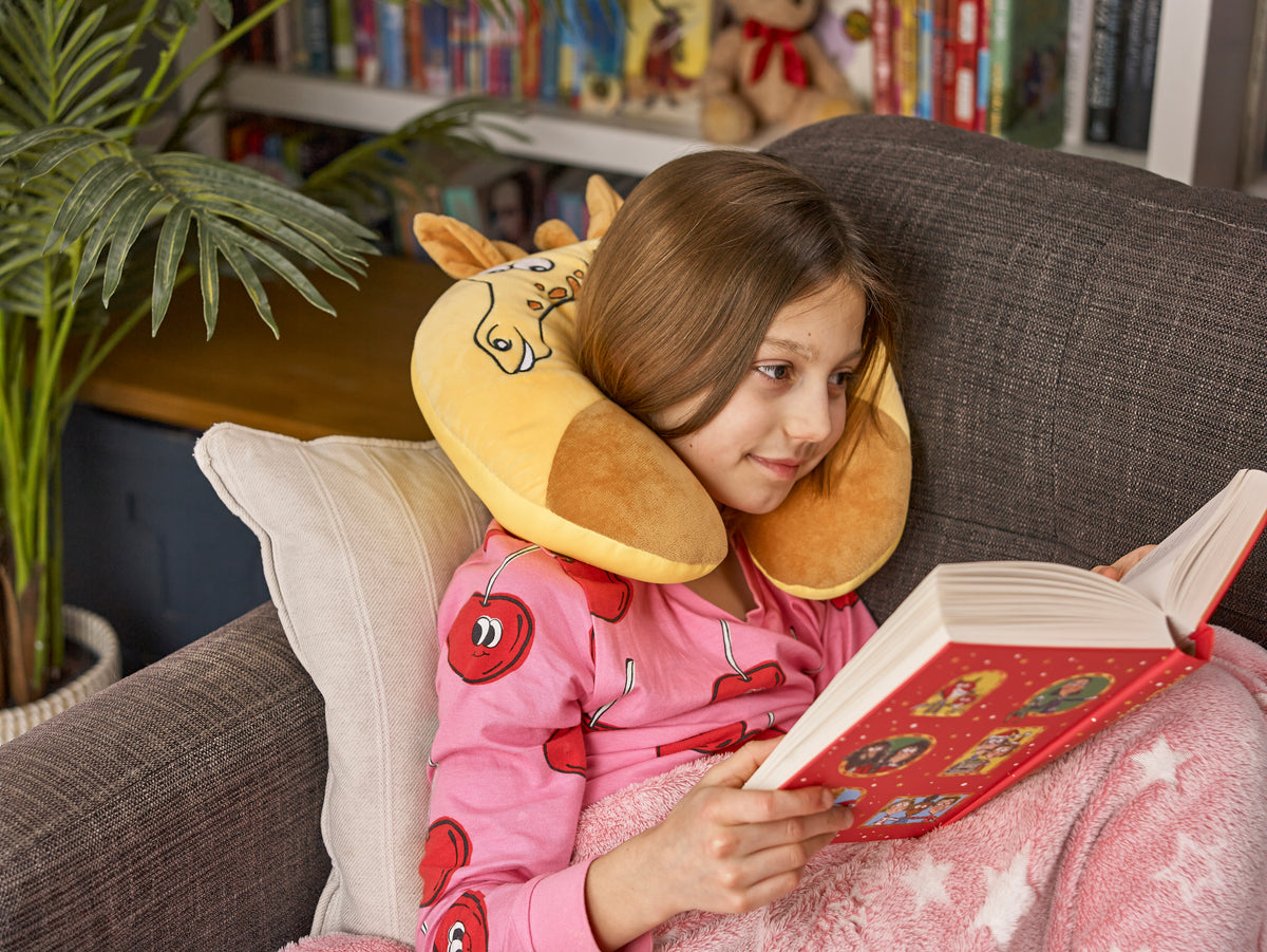 Cozytime Microbead Cushion – Giraffe