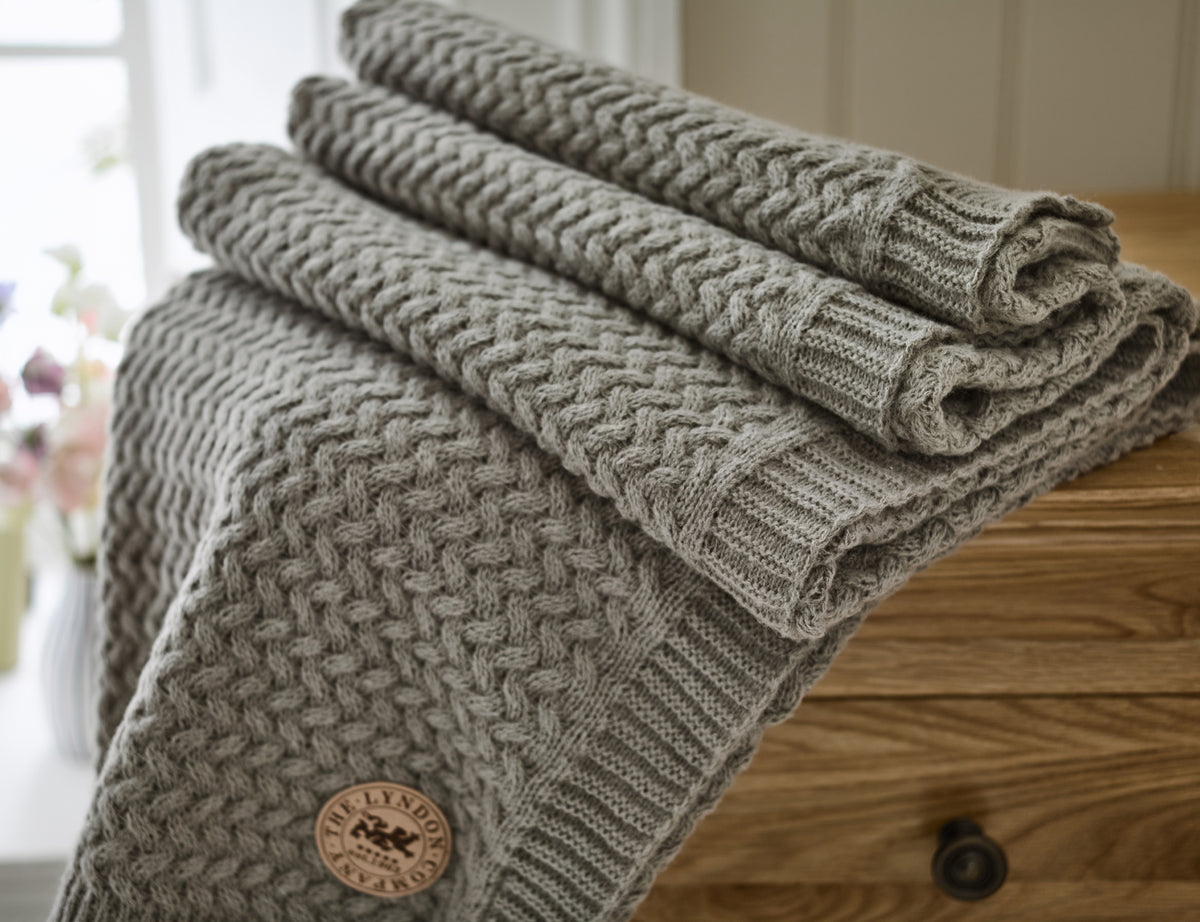 TLC Cadenza Knitted Throw