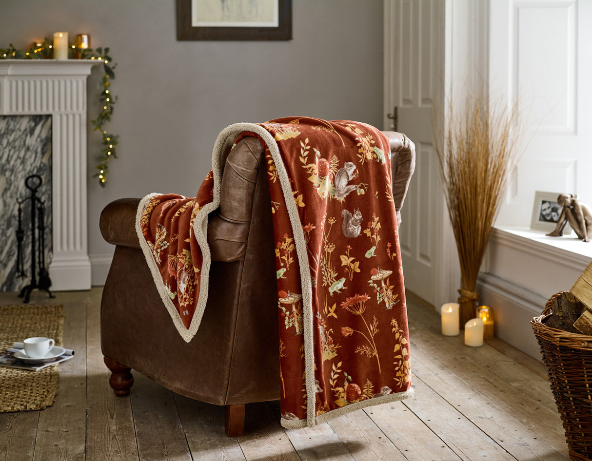 Autumnal Woodland Throw Rust – Sherpa Lined Blanket 130x170cm