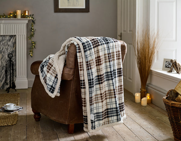 Balwin Tartan Sherpa Throw – 140x180cm
