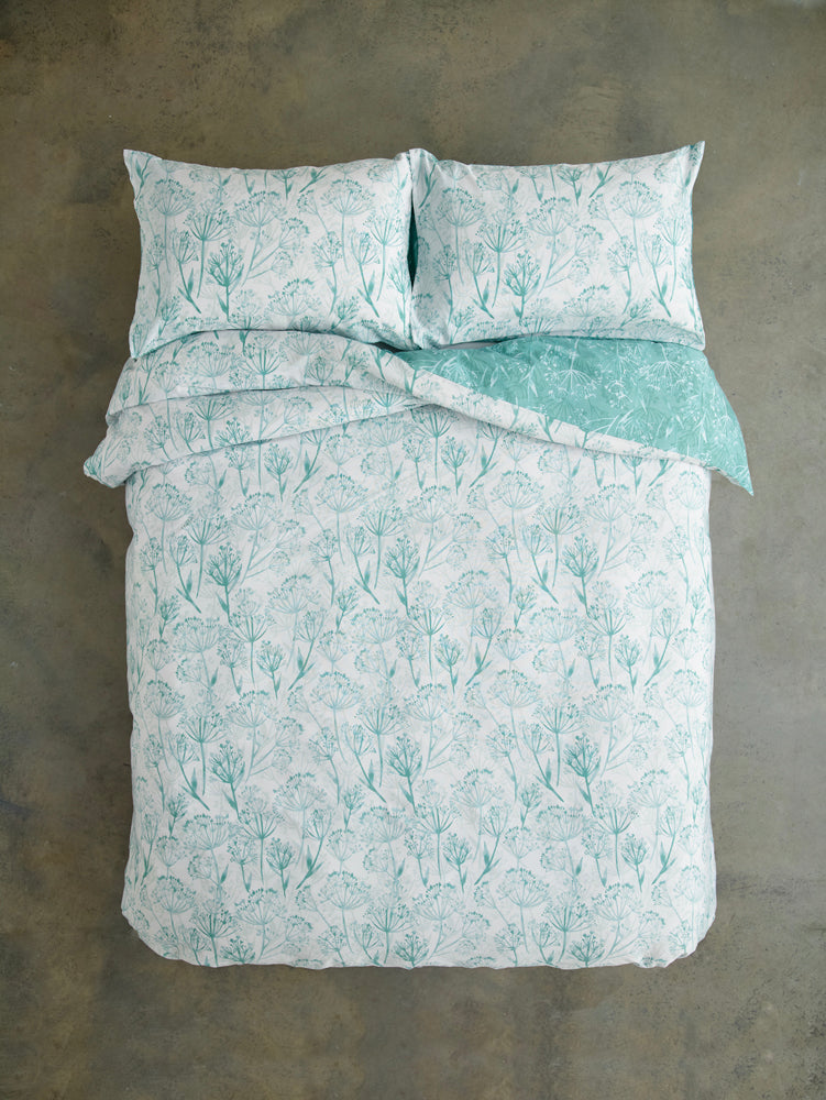 Cows Parsley Reversible Easy Care Duvet Set