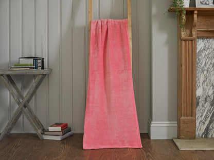 Cozy Comfort Microfibre Throw