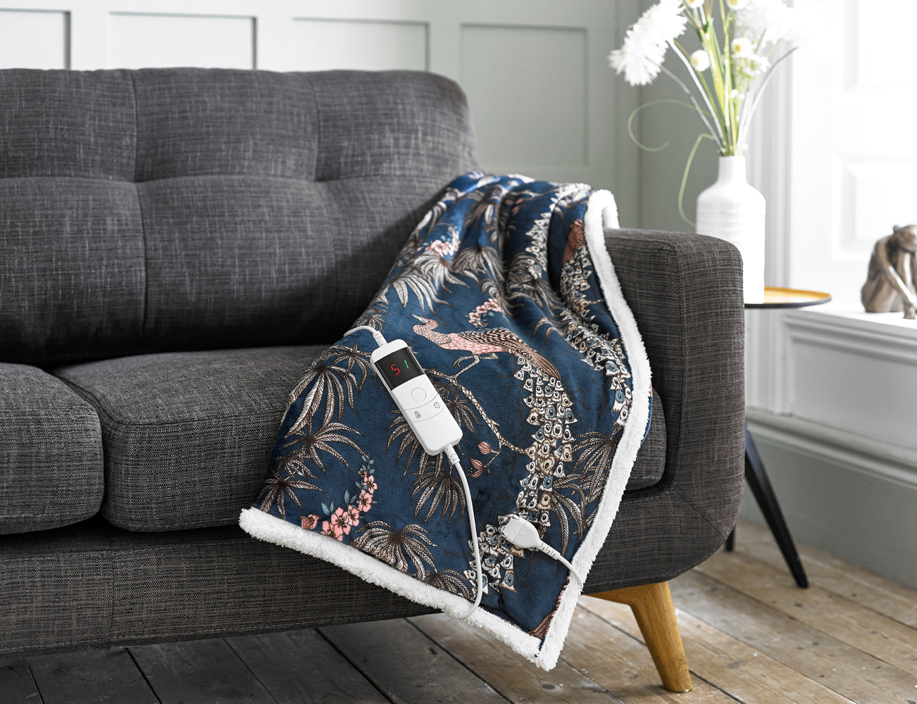 Peacocks Printed Fleece Electric Heated 140x180cm Throw