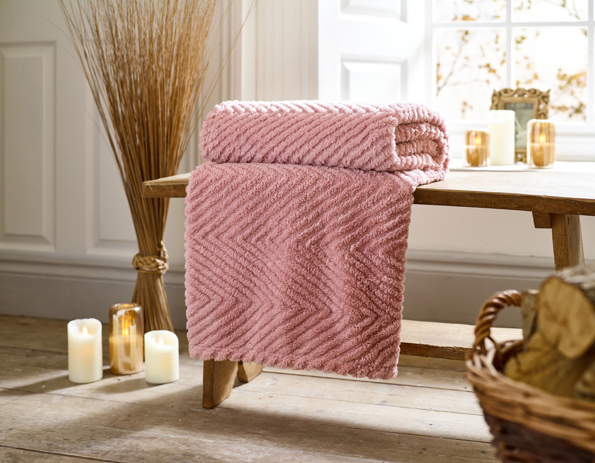 Hemsworth Chevron Fleece Throw Blanket - 130x170cm