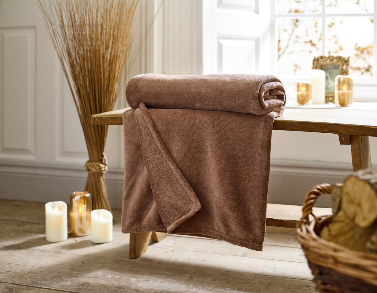 Snuggle Touch Microfibre Throw