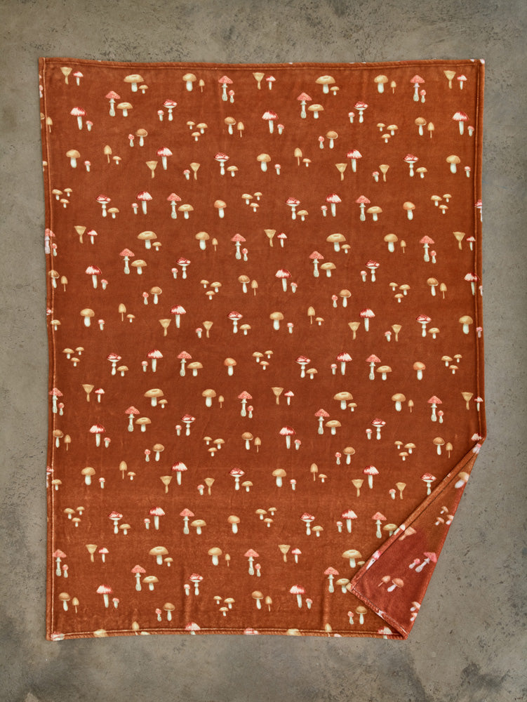 Toadstool Scatter Throw Rust – Fleece Blanket 140x180cm