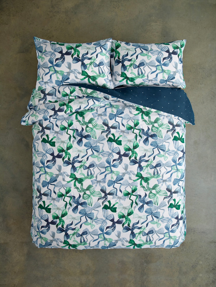 Bows Reversible Easy Care Duvet Set