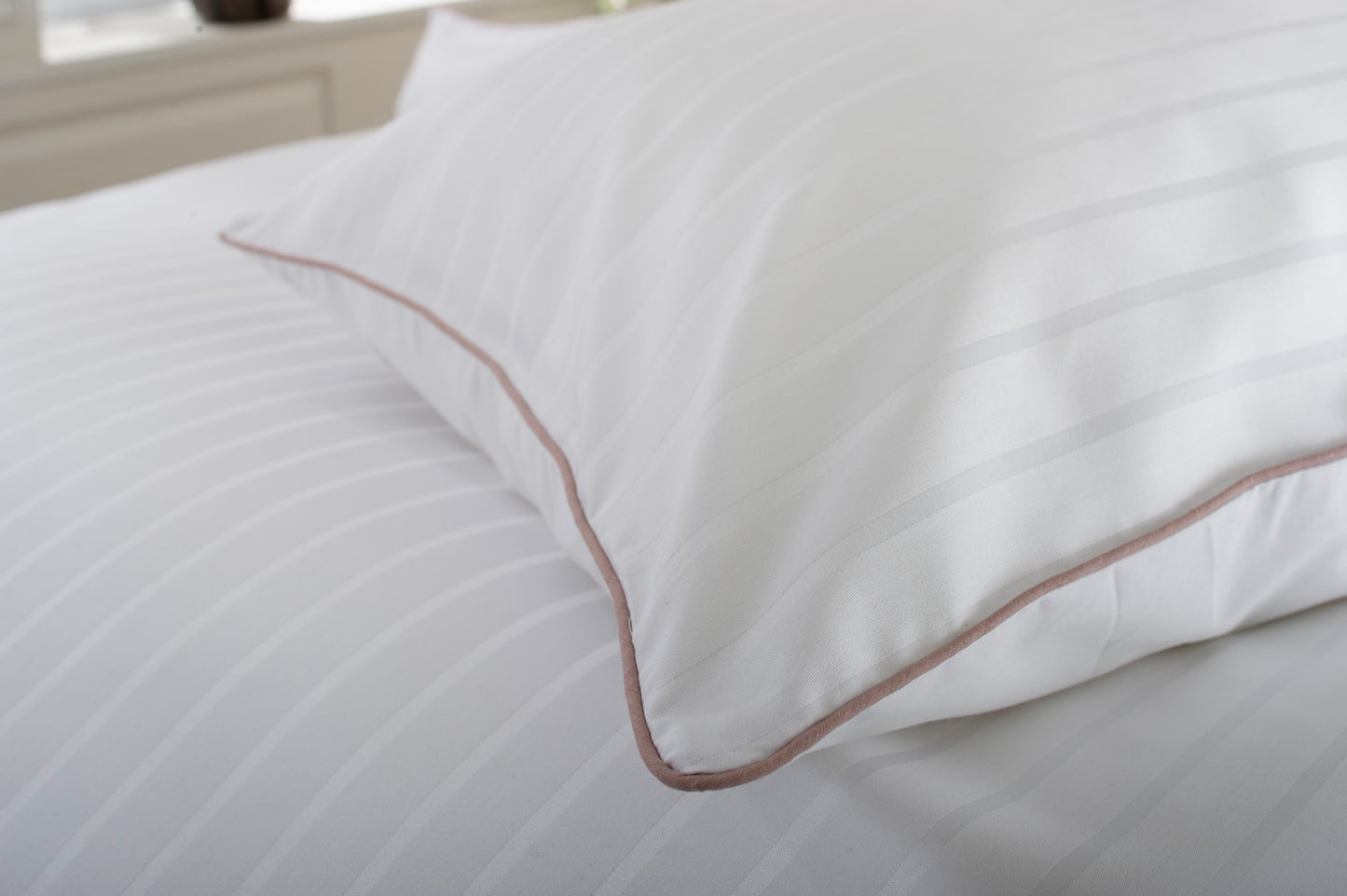 Durrant's Lane 220 Thread Count 100% Cotton White Sateen Stripe Duvet Cover Set