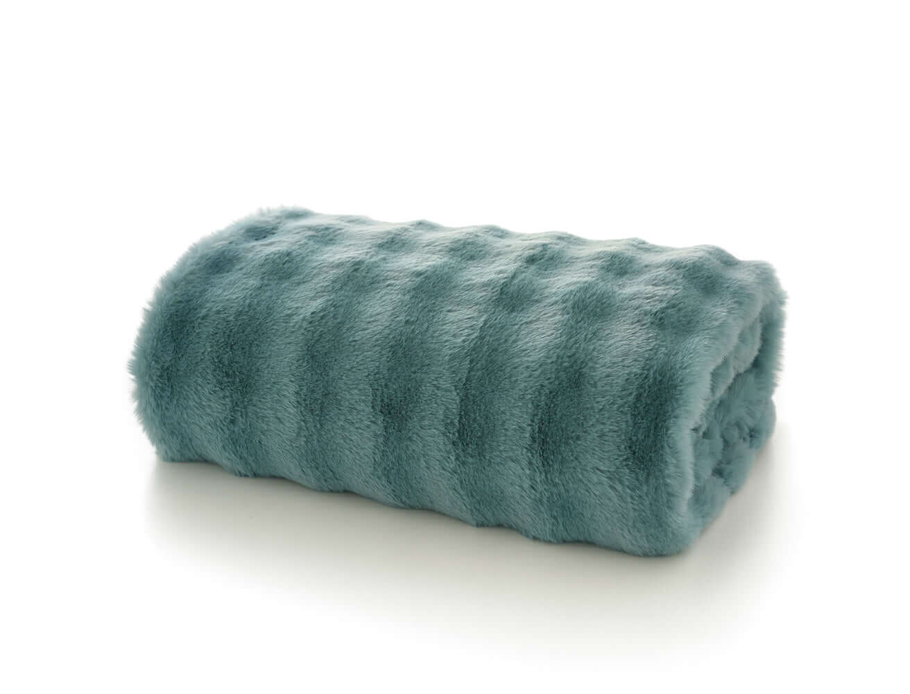Fernley Textured  Luxury Faux Fur Throw 200x150cm