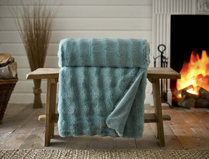 Fernley Textured  Luxury Faux Fur Throw 200x150cm