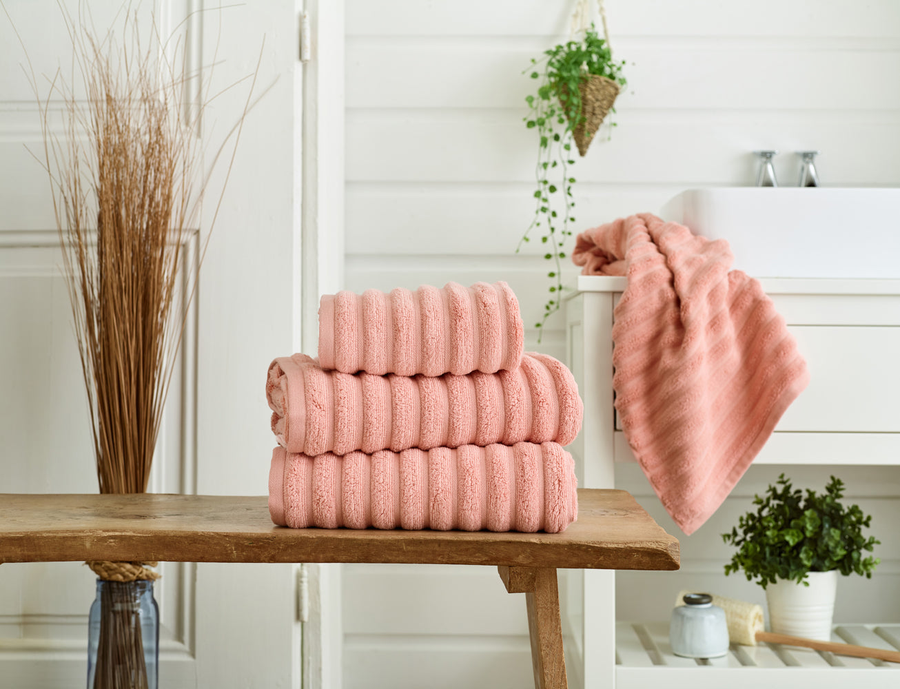 Hamilton Textured Thick Ribbed Cotton Bathroom Towels