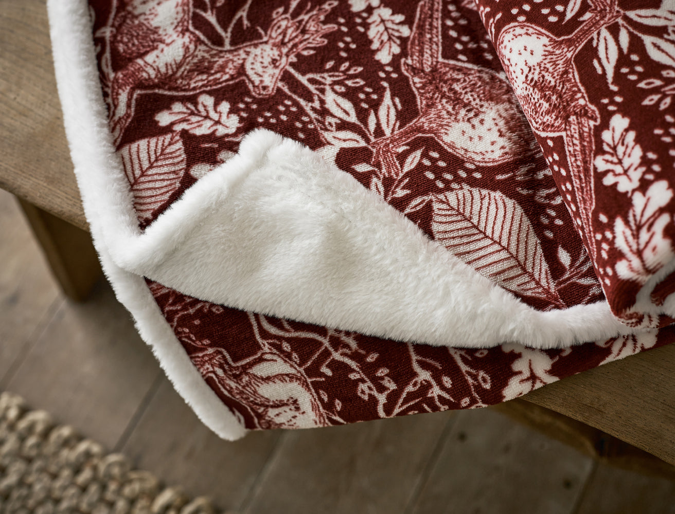 Hidden Forest Mulberry Printed Soft Fleece Faux Fur Back 140x180cm Throw