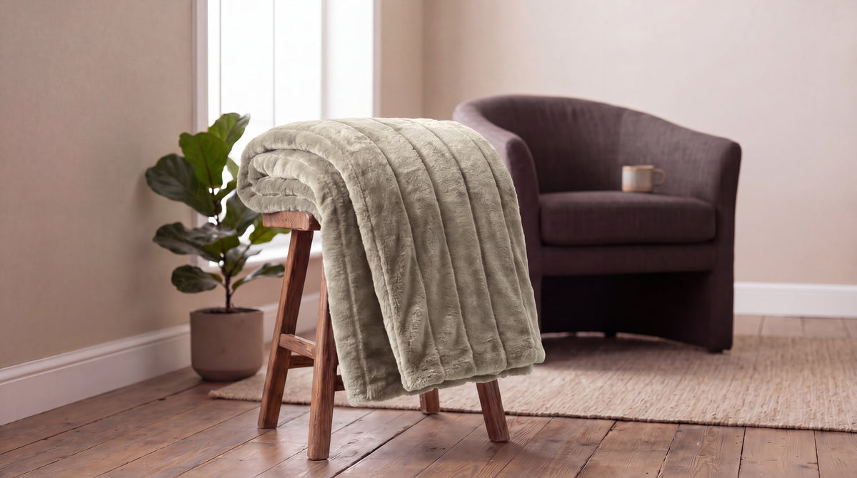 Hockley Faux Fur Throw