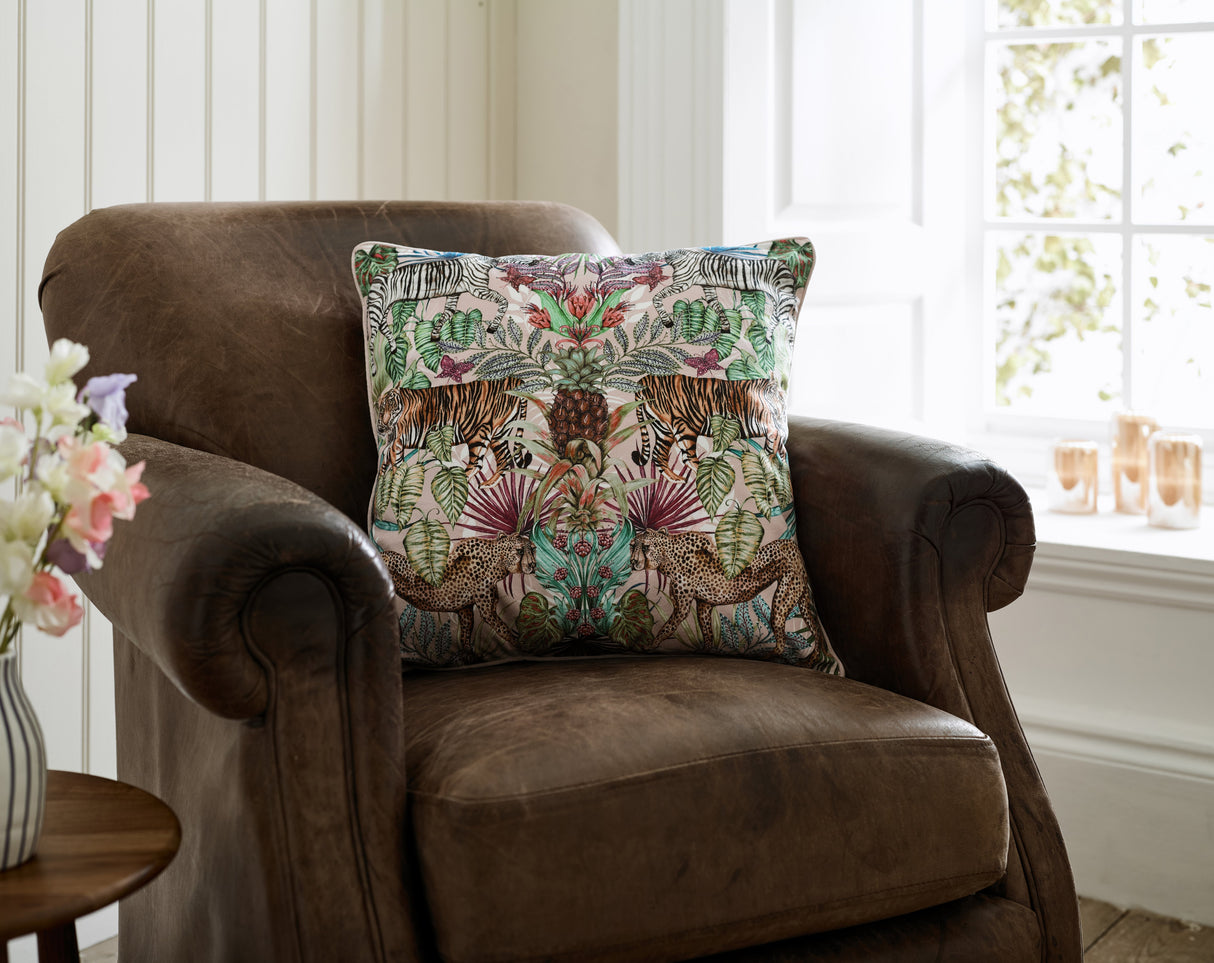 KN Mozambique Fleece Throw