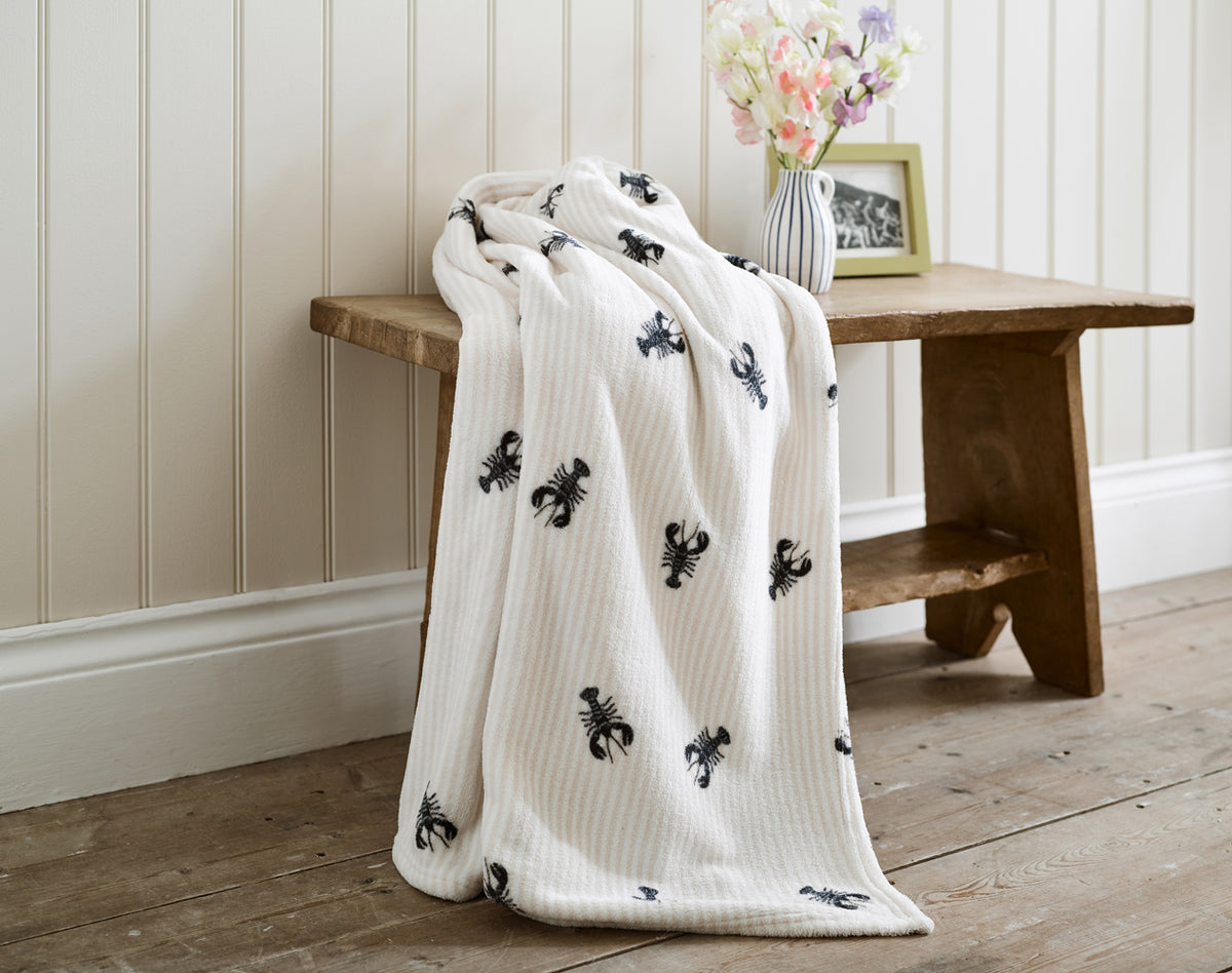 LC Rock Lobster Throw