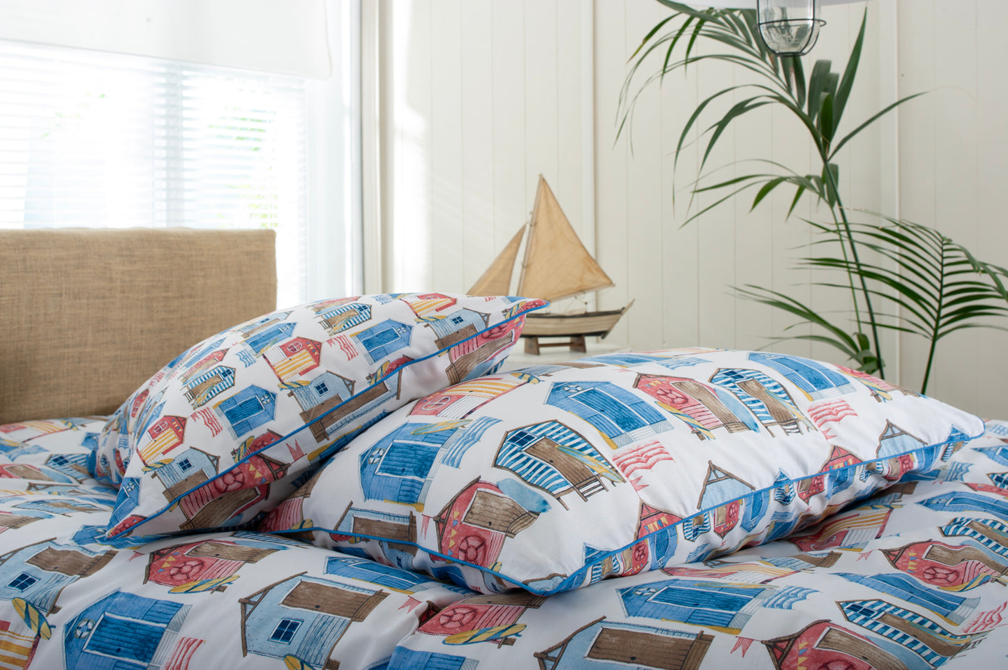 Queens Parade Cotton Duvet Set with Fabric Bag