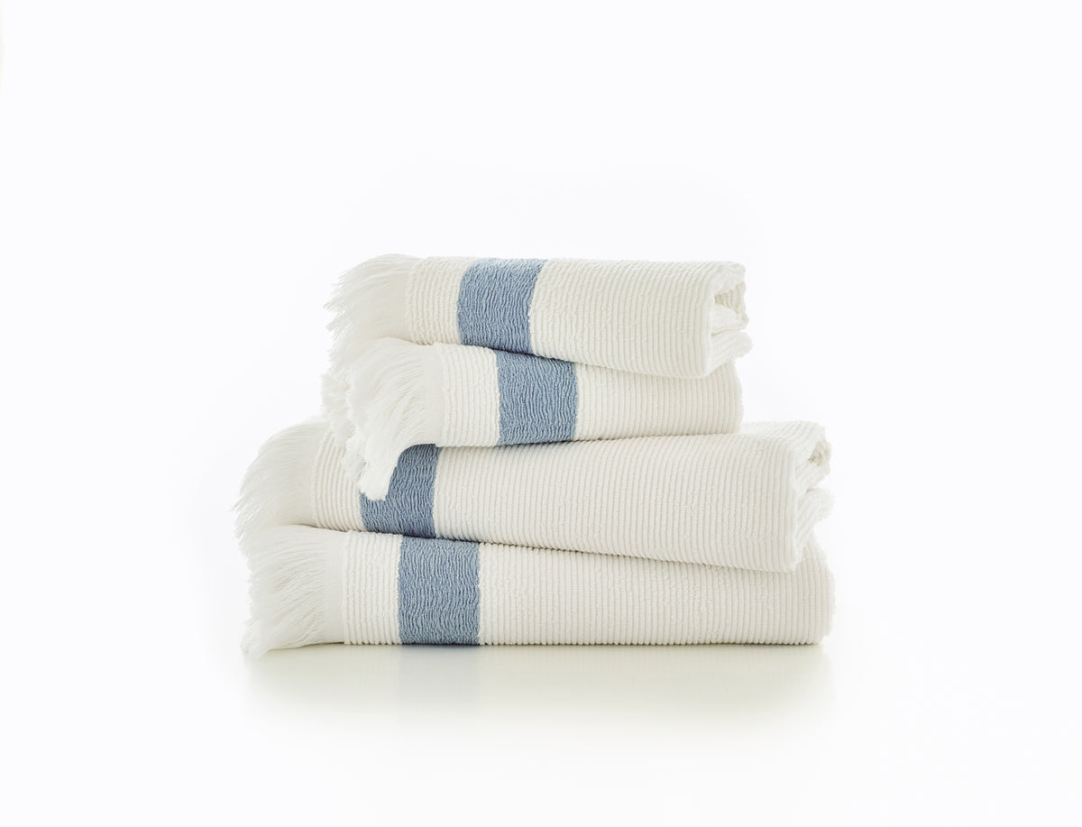Oakwood Ridge Textured Towel | The Lyndon Company
